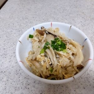 幸せな香り♪きのこご飯